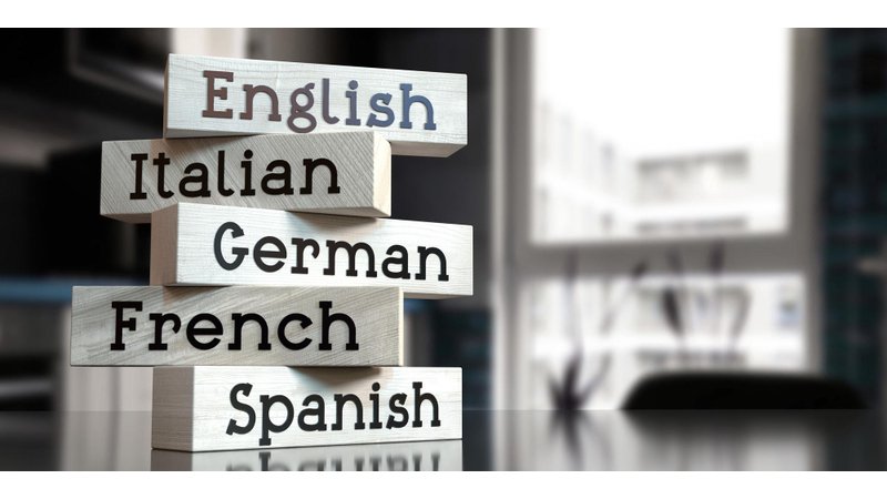 Tối Ưu Hóa Tỷ Suất Hoàn Vốn Hạ Tầng Số: Website Song Ngữ Lõi Kép Giải Bài Toán Chi Phí Vận Hành Cho SMEs TP.HCM