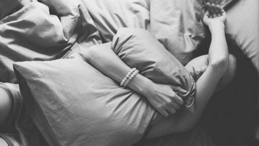 MƠ THẤY NGƯỜI YÊU NGOẠI TÌNH LÀ NHƯ THẾ NÀO? PHẢI LÀM GÌ?