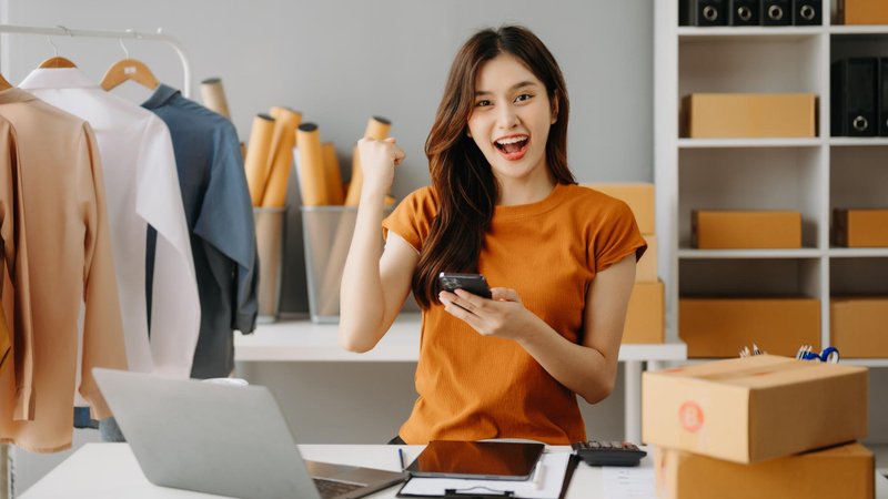 Trở Thành Bậc Thầy Bán Hàng: Bí Quyết Đốn Tim Mọi Khách Hàng!